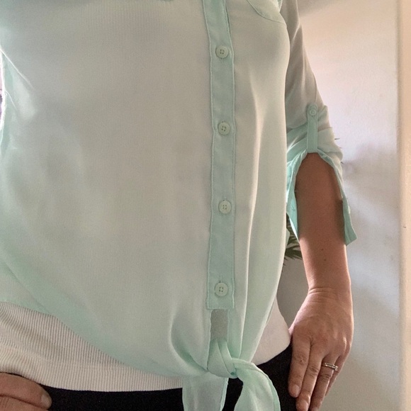 21. Candi’s front tie blouse Aqua - Picture 11 of 12
